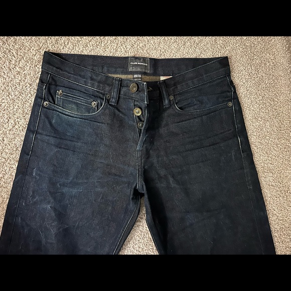 Club Monaco Men’s Dark Wash Jeans - Picture 2 of 6